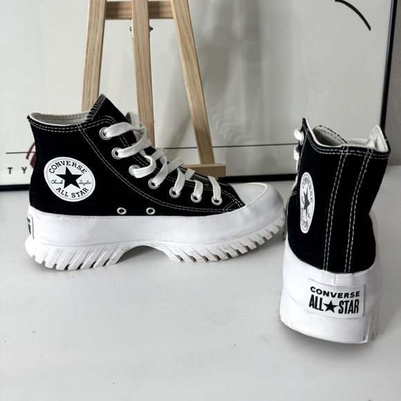 Converse Chuck Taylor All Star Lugged 2.0 High Top Black Canvas Size 7 - Picture 14 of 16